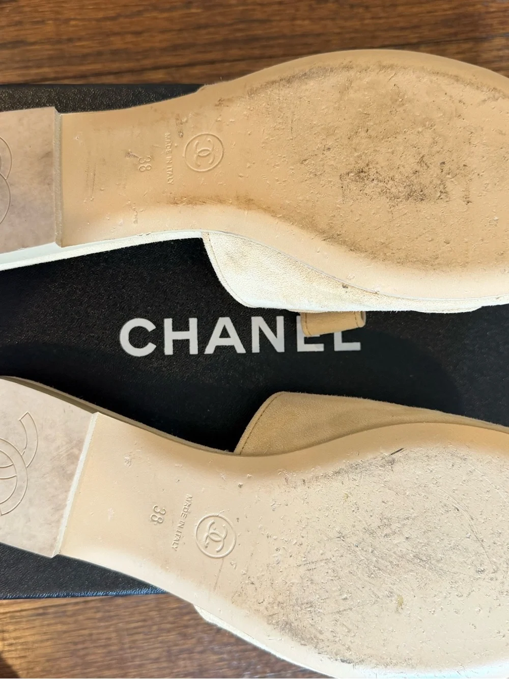 CHANEL suede slide